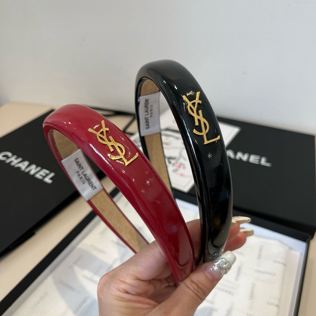 🆕

ysl 圣罗兰新款发箍