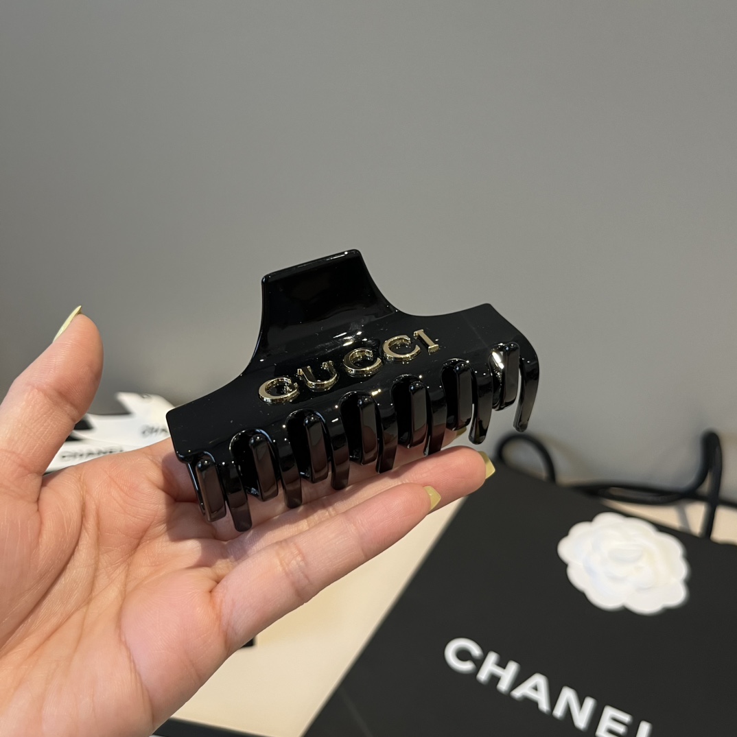 🆕

Gucci古奇新款发夹