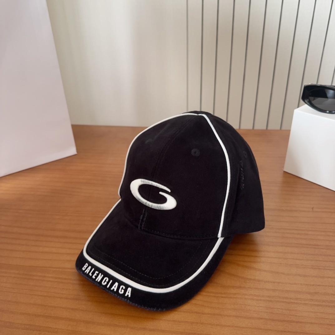 遮阳防晒神器|新款遮阳
巴黎世*渔夫帽,经典的潮酷风,太 nice👍😍
好看的不要不要的😉巨防嗮❗️