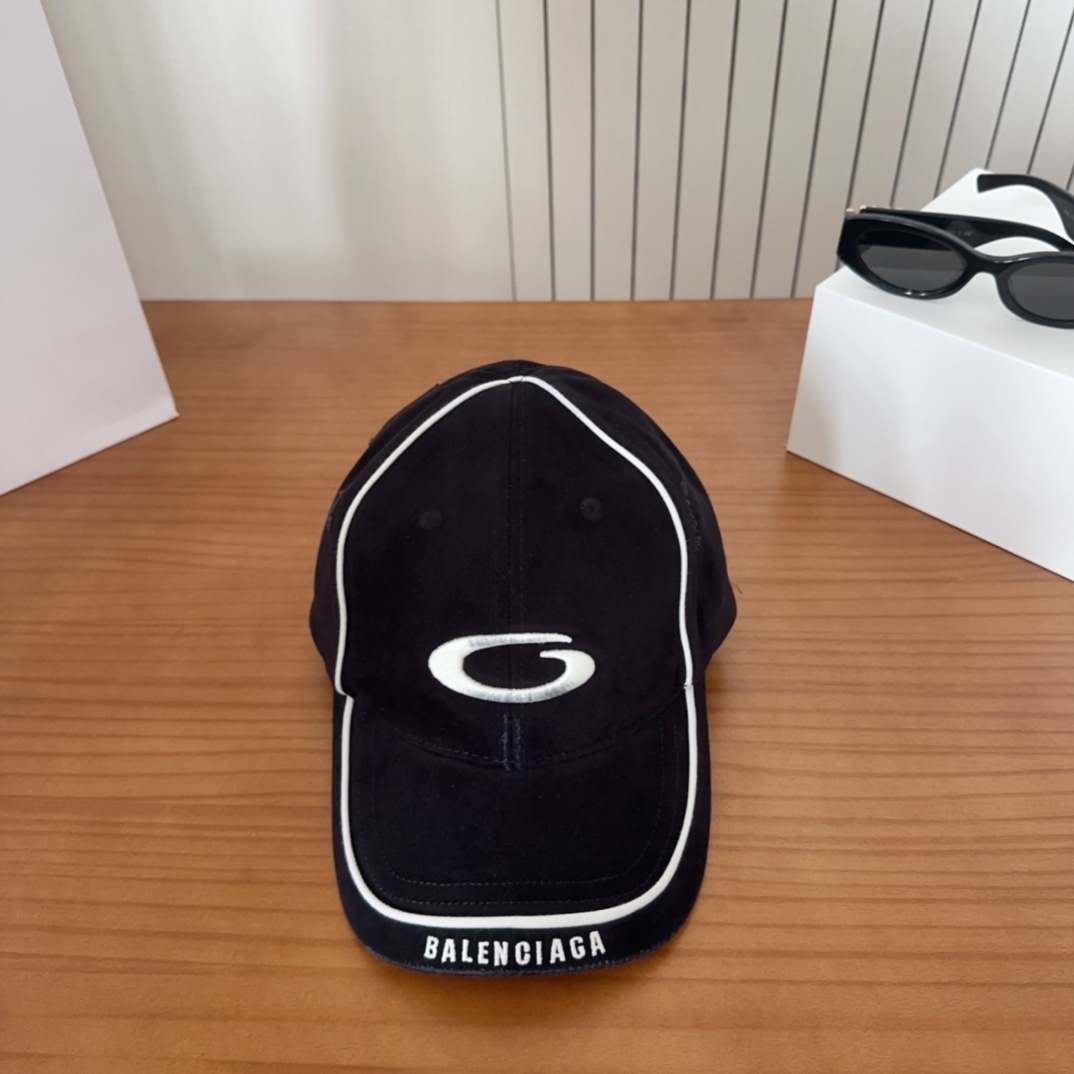 遮阳防晒神器|新款遮阳
巴黎世*渔夫帽,经典的潮酷风,太 nice👍😍
好看的不要不要的😉巨防嗮❗️