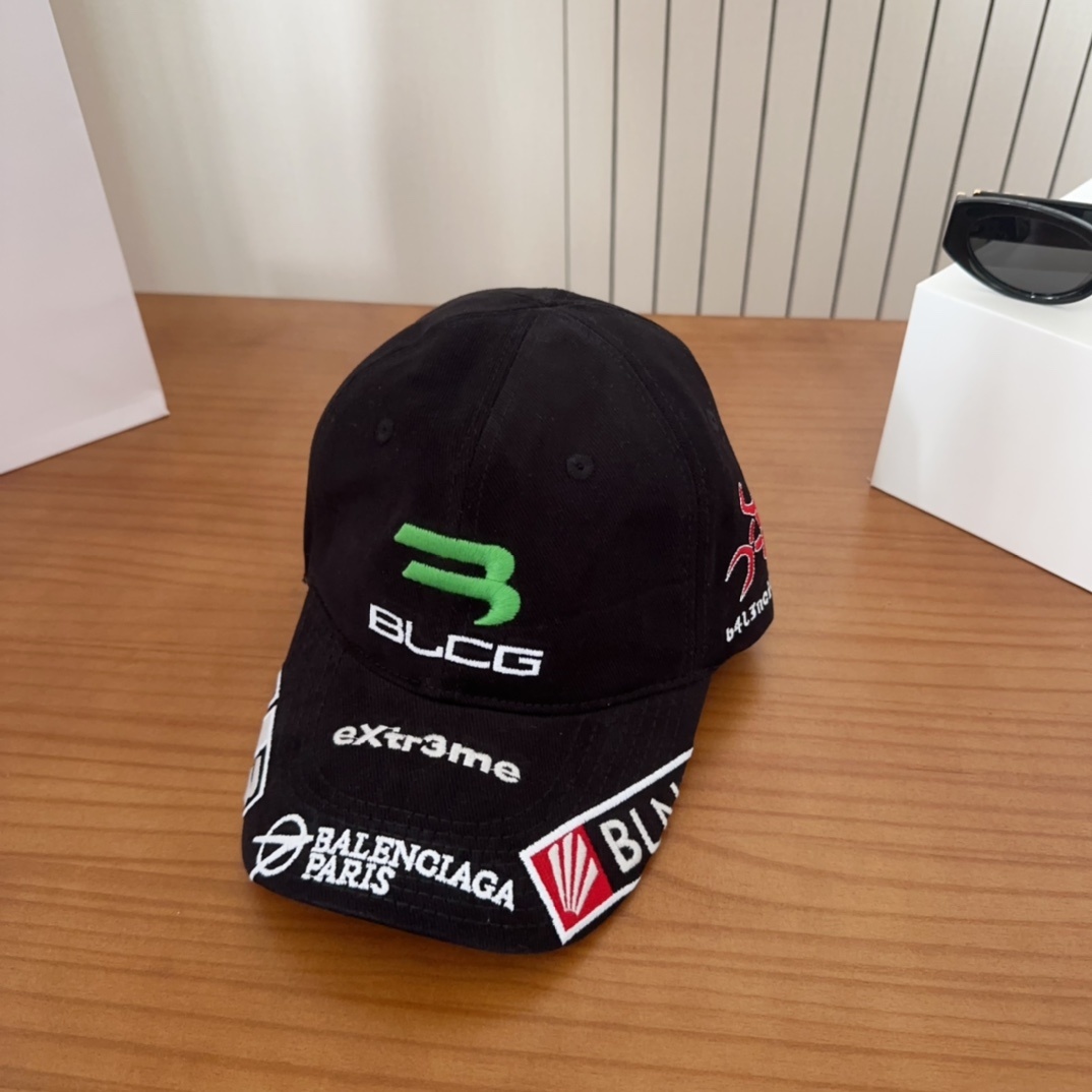 遮阳防晒神器|新款遮阳
巴黎世*渔夫帽,经典的潮酷风,太 nice👍😍
好看的不要不要的😉巨防嗮❗️