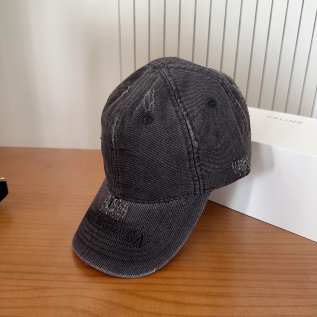 遮阳防晒神器|新款遮阳
巴黎世*渔夫帽,经典的潮酷风,太 nice👍😍
好看的不要不要的😉巨防嗮❗️