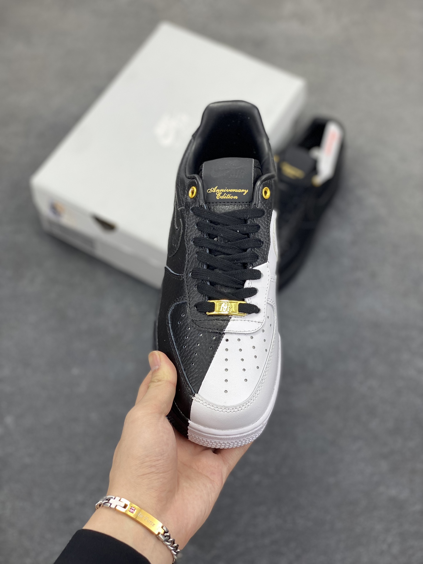 图片[2]-Nike Air Force 1 黑白 原楦头原纸板 打造纯正空军版型#专注外贸渠道 全掌内置蜂窝气垫 #原盒配件 原厂中底钢印、拉帮完美 货号：DX6034-001 尺码：36 36.5 37.5 38 38.5 39 40 40.5 41 42 42.5 43 44 44.5 45-选品中心