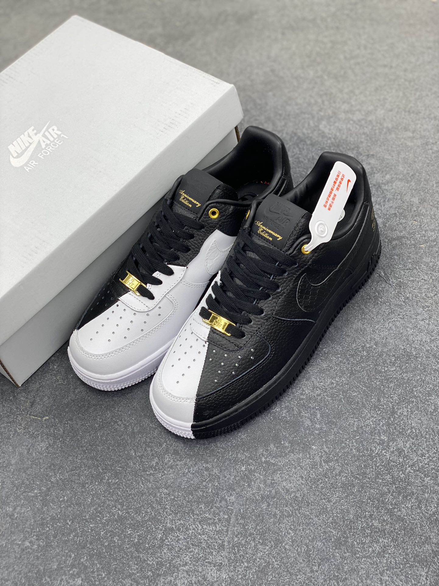 图片[8]-Nike Air Force 1 黑白 原楦头原纸板 打造纯正空军版型#专注外贸渠道 全掌内置蜂窝气垫 #原盒配件 原厂中底钢印、拉帮完美 货号：DX6034-001 尺码：36 36.5 37.5 38 38.5 39 40 40.5 41 42 42.5 43 44 44.5 45-选品中心