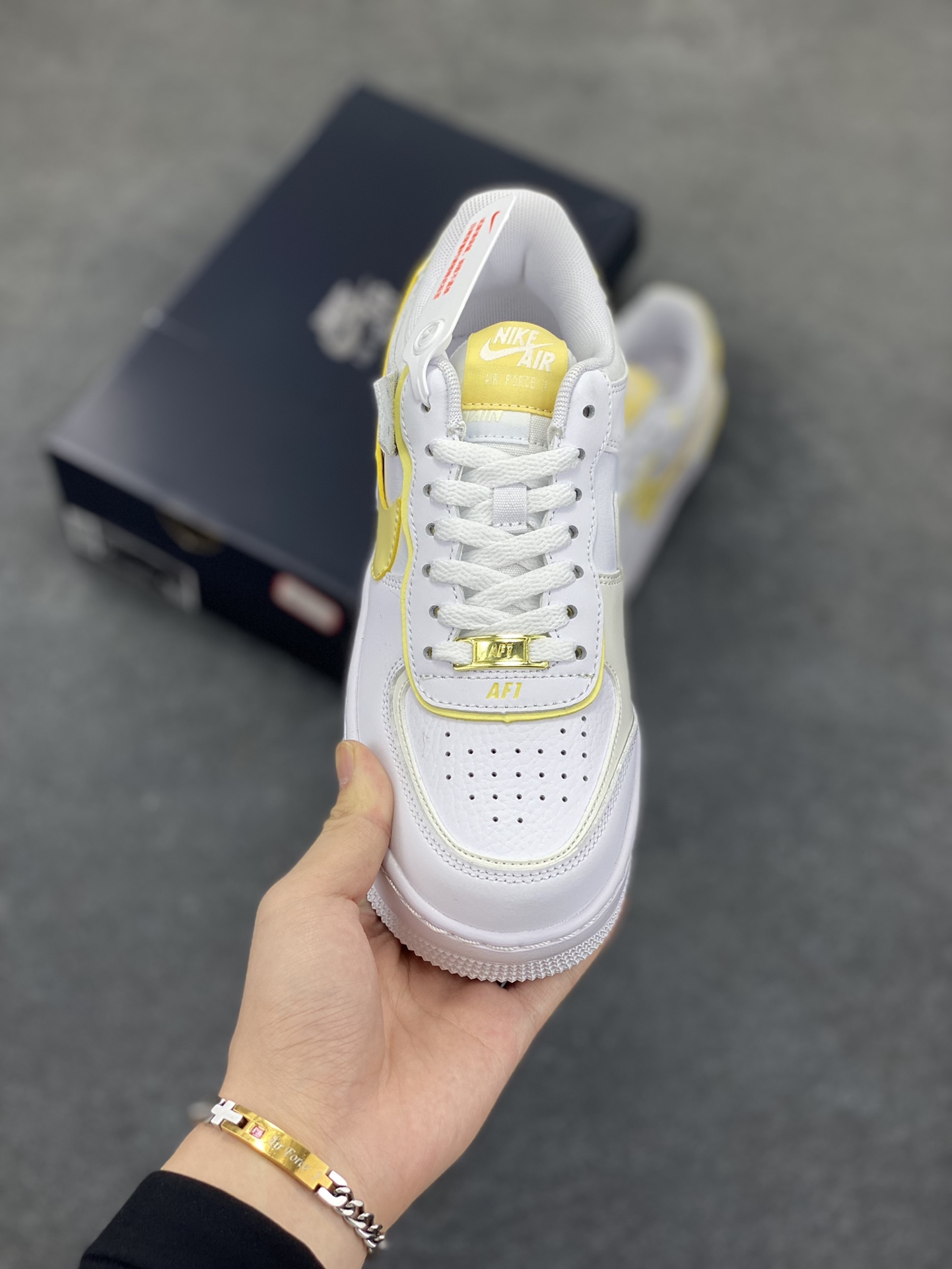 图片[2]-NK Air Force 1 Shadow 轻量增高低帮百搭板鞋\”拼接马卡龙\” 全新少女系解构主义设计双层轻量EVA发泡中底+防滑RB橡胶外圈底鞋底 原楦头原纸板 打造纯正空军版型 专注外贸渠道 全掌内置蜂窝气垫 原盒配件 原厂中底钢印、拉帮完美 货号： CI0919-122 尺码：35.5 36 36.5 37.5 38 38.5 39 40 40.5 41 42-选品中心