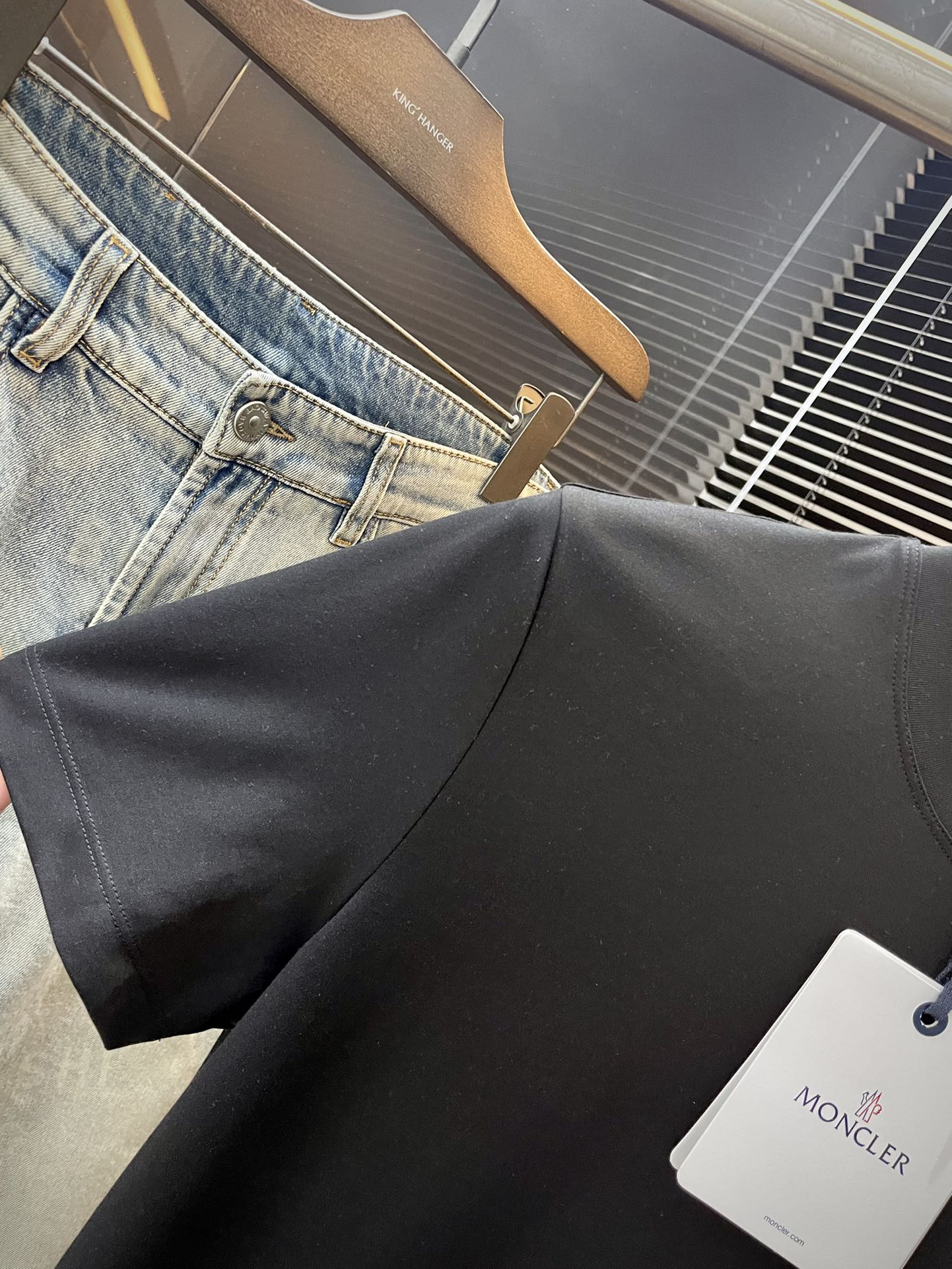  ♠️ Moncher-（蒙口）系列 VIP高级定制 2025新款短袖  百搭款式 任何人都可以轻松驾驭