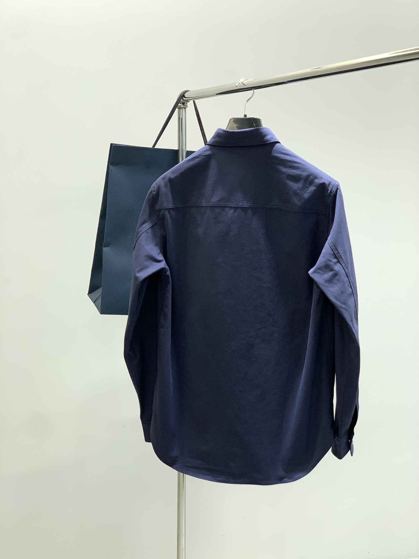2025 Spring New Fashion: Dior Diau Shorts and Suits with Unique Designs - 图片 2