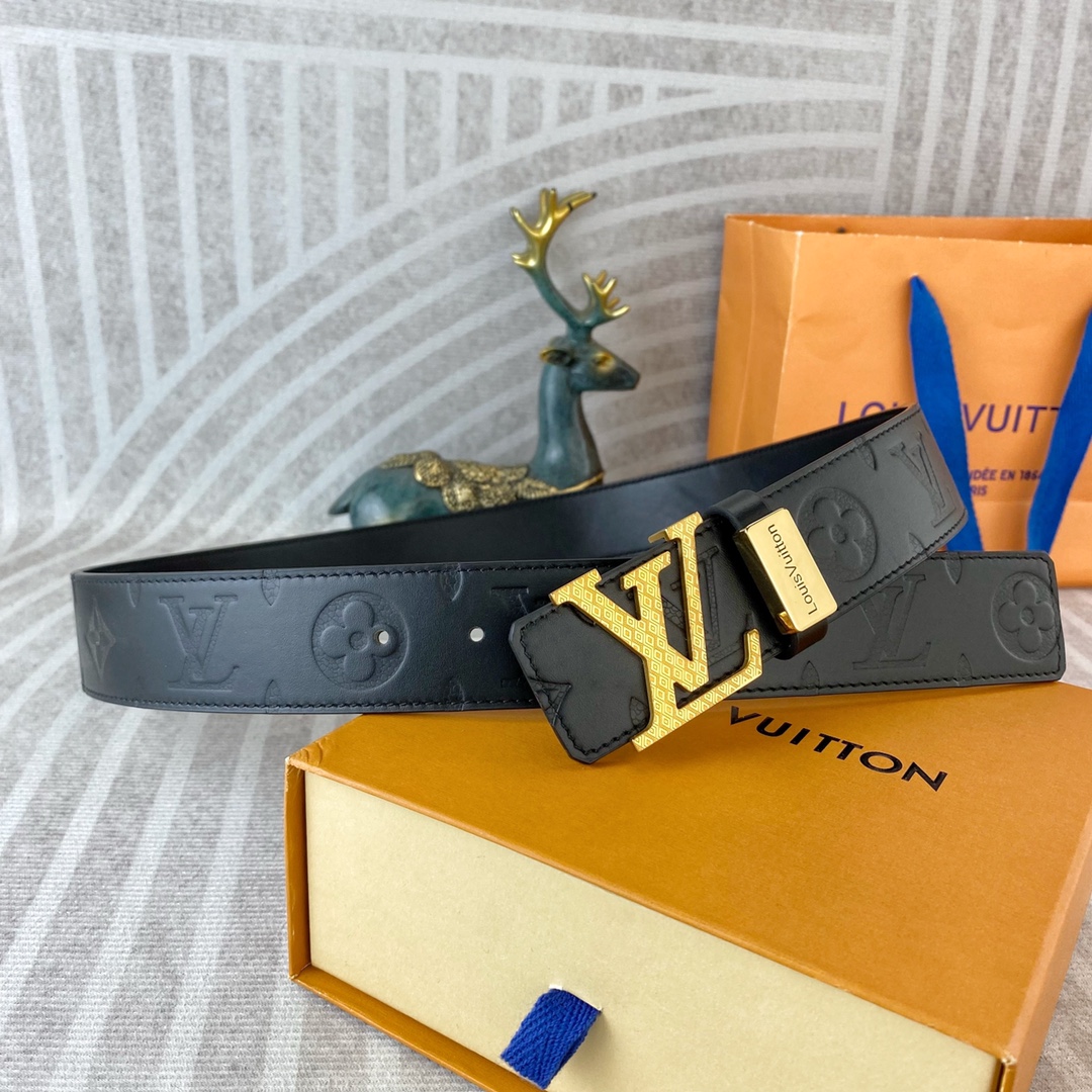 LV💕 特种皮腰带系列 ，原厂五金精品不锈钢扣，手感柔软舒适 宽3.8CM。