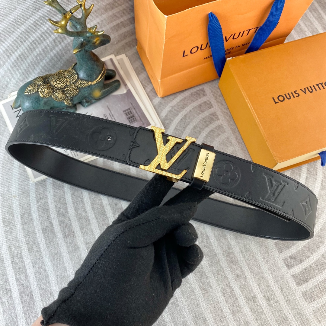 LV💕 特种皮腰带系列 ，原厂五金精品不锈钢扣，手感柔软舒适 宽3.8CM。