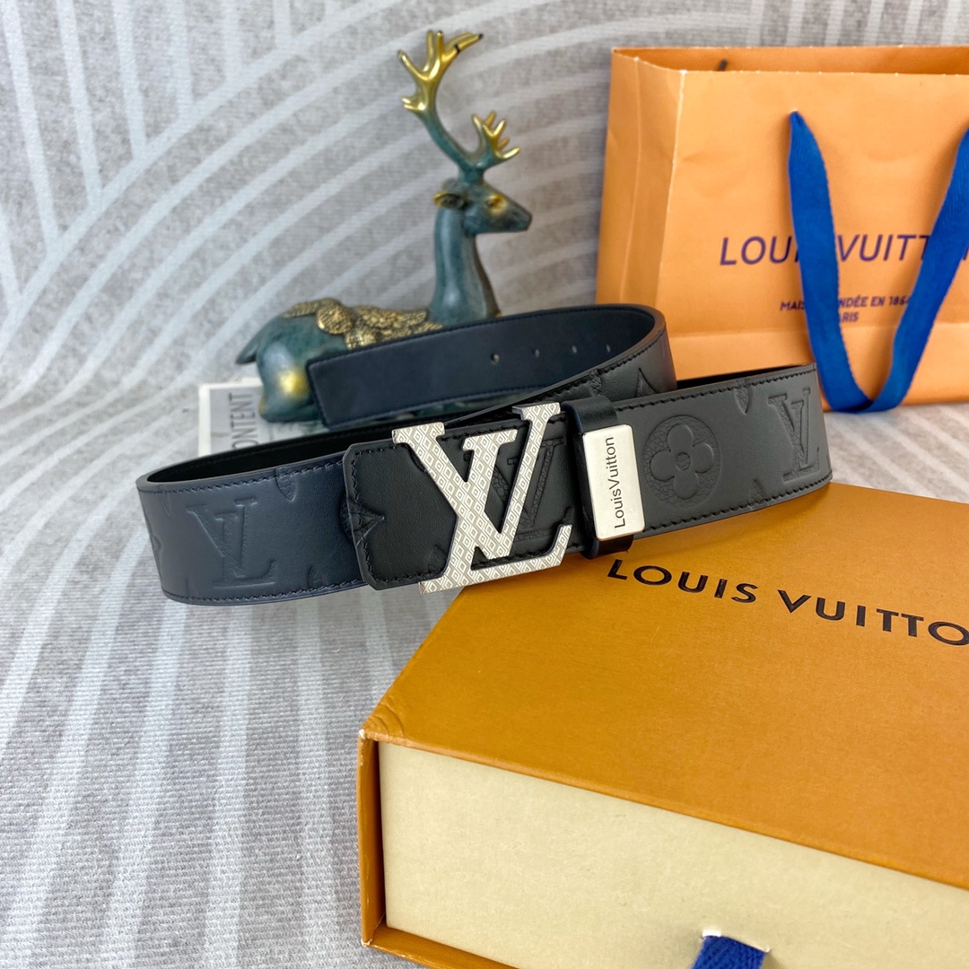 LV💕 特种皮腰带系列 ，原厂五金精品不锈钢扣，手感柔软舒适 宽3.8CM。