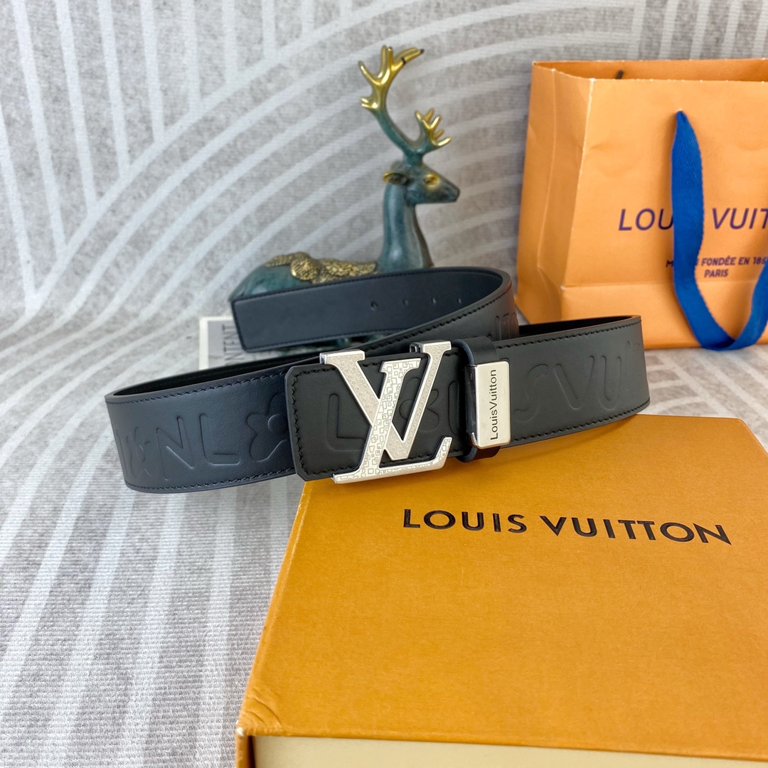 LV💕 特种皮腰带系列 ，原厂五金精品不锈钢扣，手感柔软舒适 宽3.8CM。