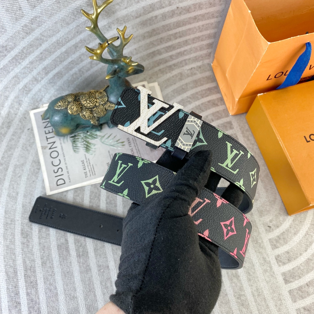 LV💕 特种皮腰带系列 ，原厂五金精品不锈钢扣，手感柔软舒适 宽3.8CM。