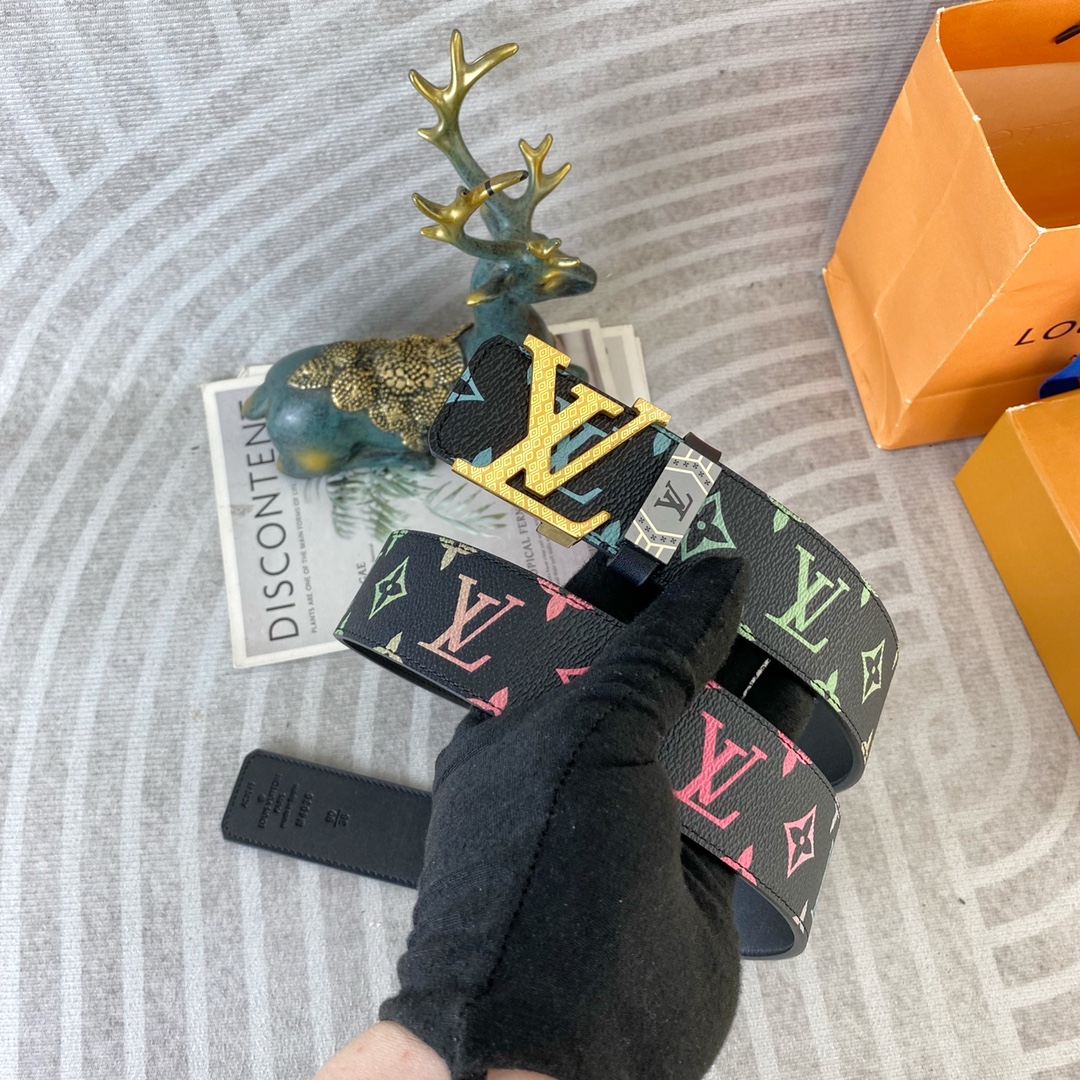 LV💕 特种皮腰带系列 ，原厂五金精品不锈钢扣，手感柔软舒适 宽3.8CM。