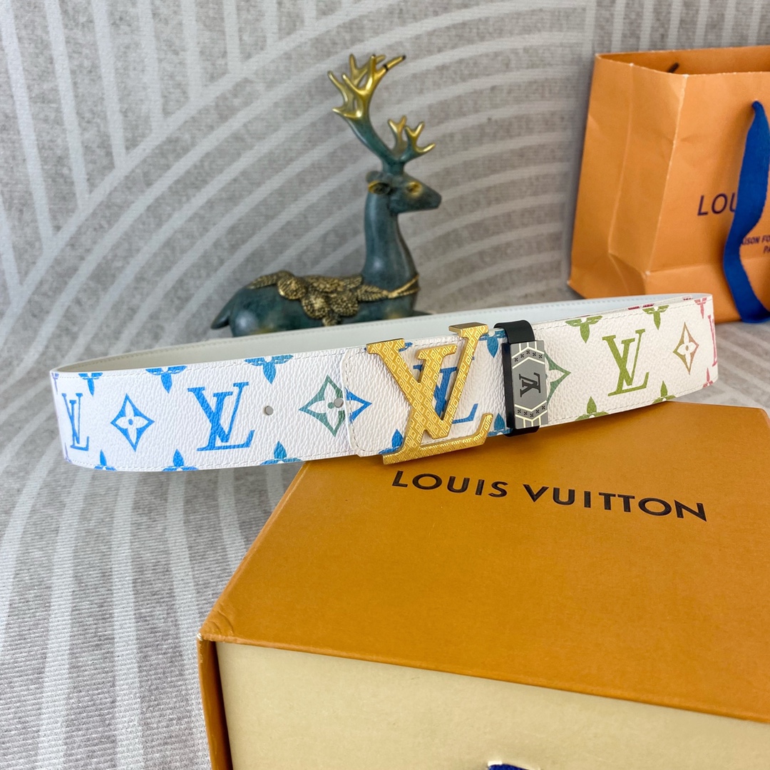 LV💕 特种皮腰带系列 ，原厂五金精品不锈钢扣，手感柔软舒适 宽3.8CM。