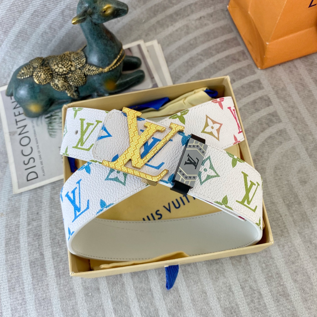 LV💕 特种皮腰带系列 ，原厂五金精品不锈钢扣，手感柔软舒适 宽3.8CM。