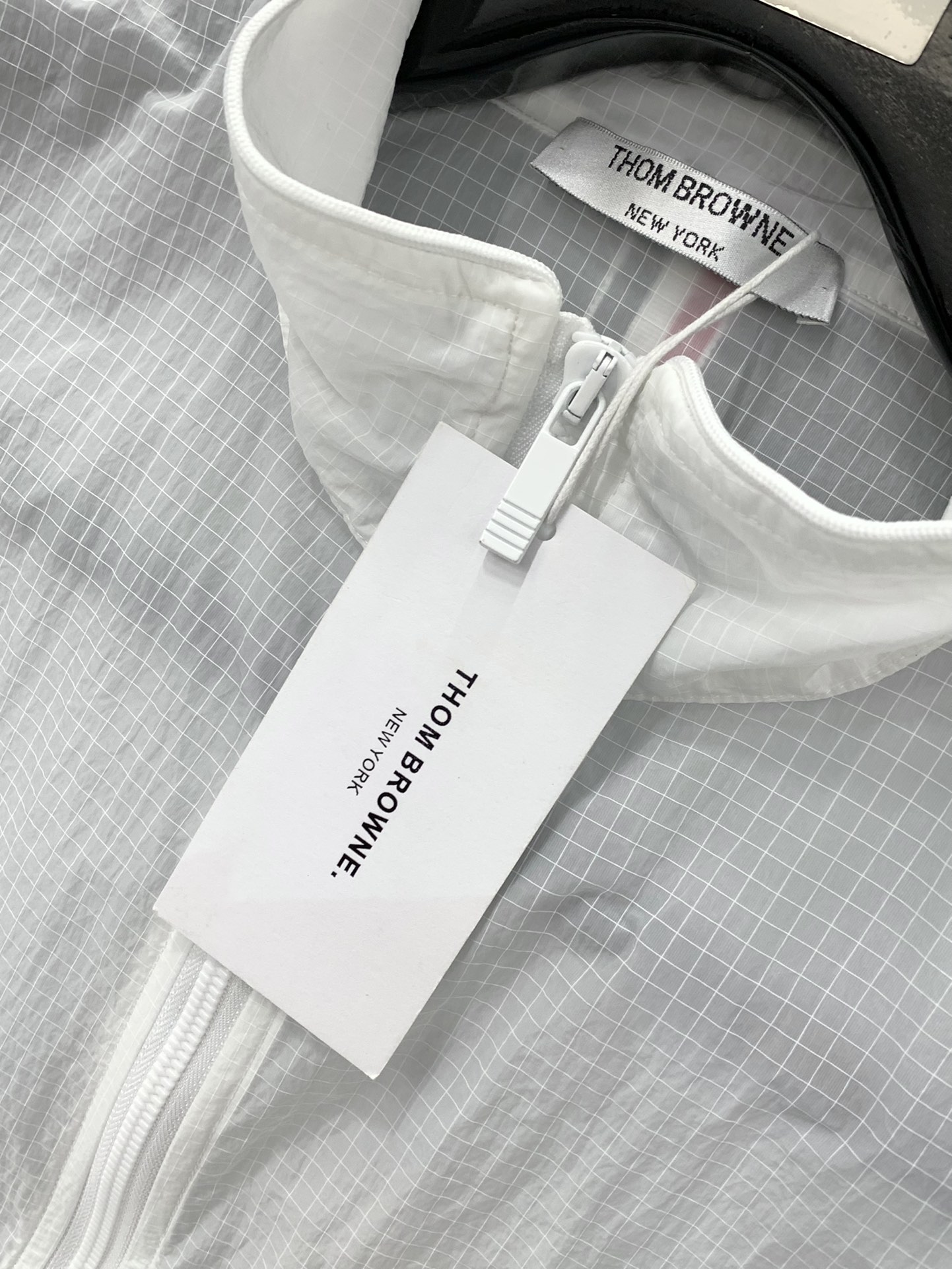 Thom Browne Summer 2025 Collection: High-Grade Fashion with Original Hardware and Comfort - 图片 8