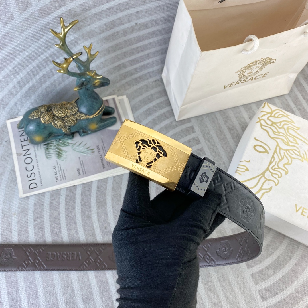 范思哲💕 特种皮腰带系列 ，原厂五金精品不锈钢扣，手感柔软舒适 宽3.8CM。