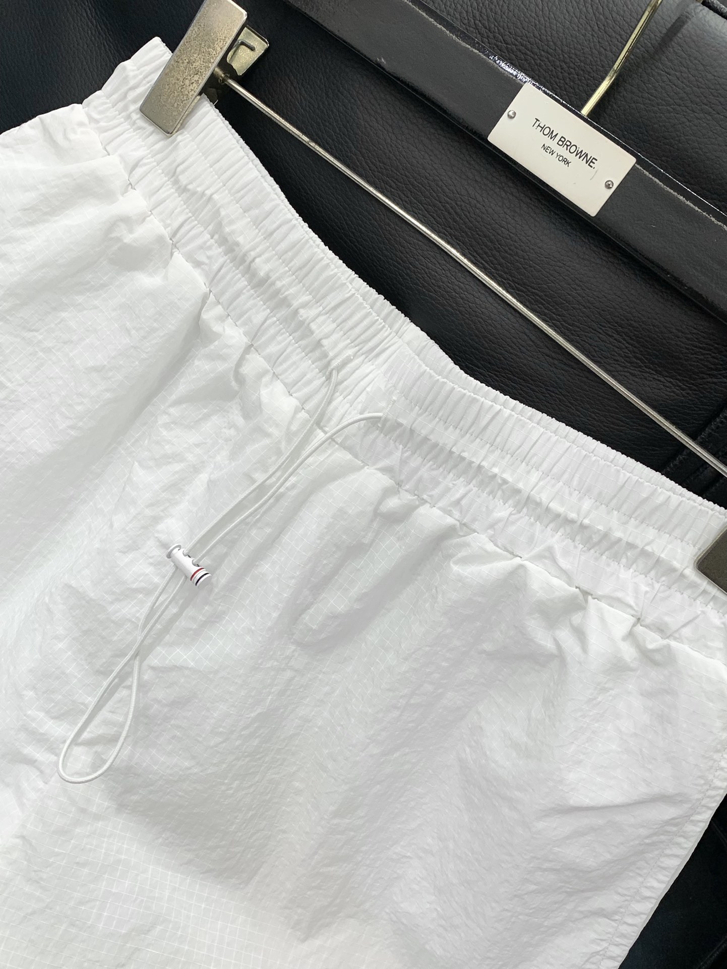 Thom Browne’s Summer 2025 Collection: Fashionable Recreational Sunset with High-Grade Apparel - 图片 4
