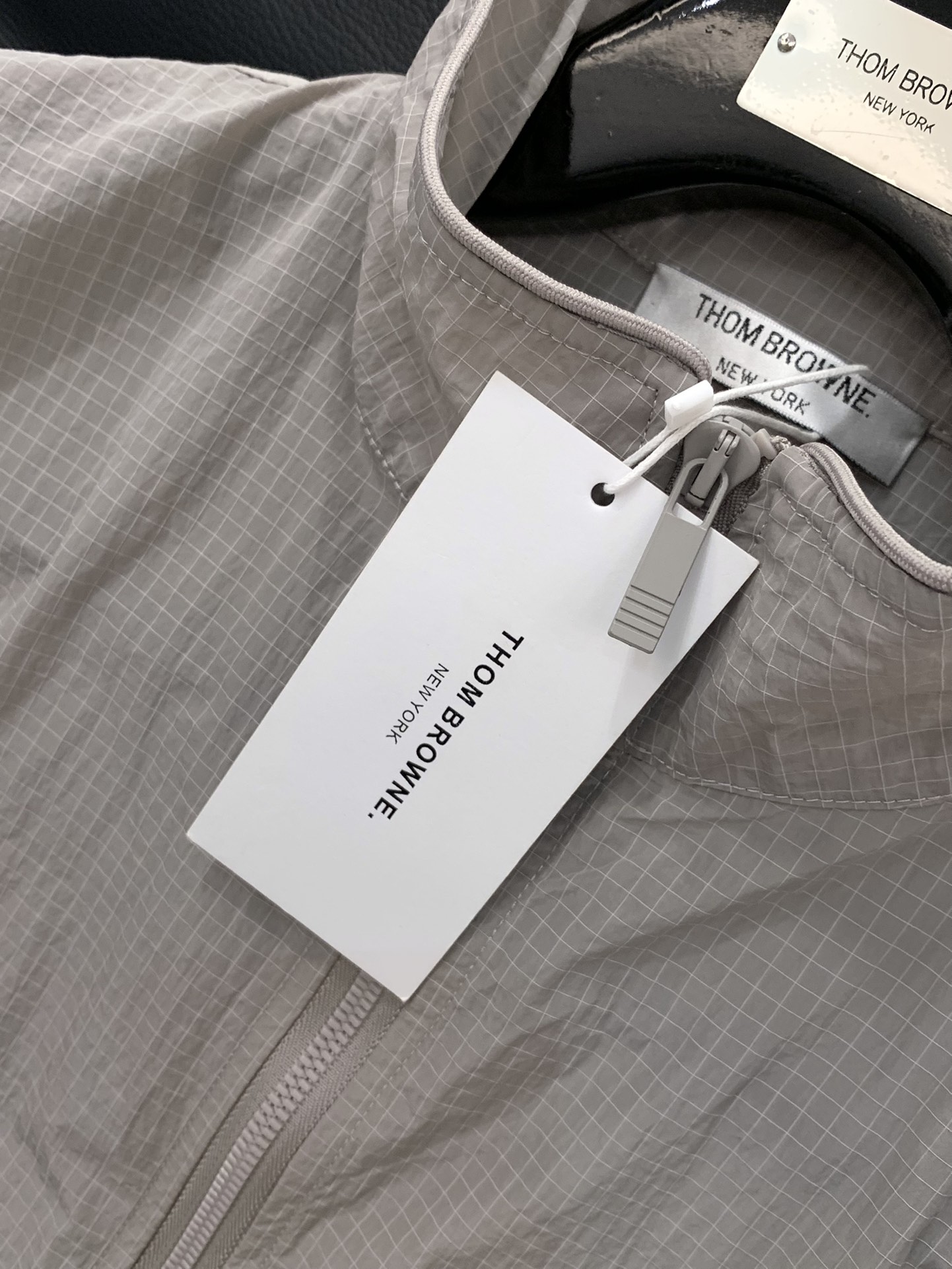 Thom Browne Summer 2025 Collection: High-Grade Fashion with Original Hardware and Comfort - 图片 8