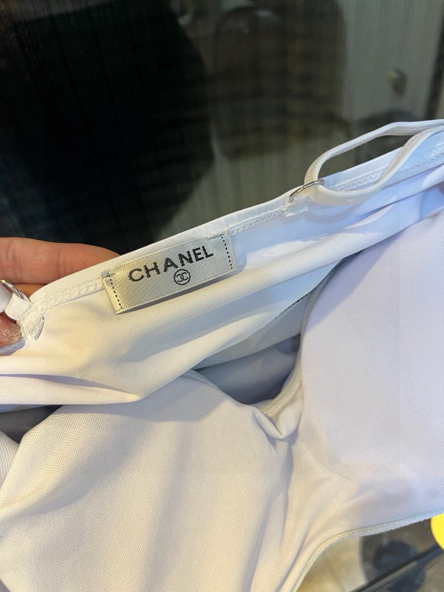  🆕
Chanel香奈儿度假风泳衣 高级定制 时尚大方简约款，小香风名媛挚爱，S M L XL
