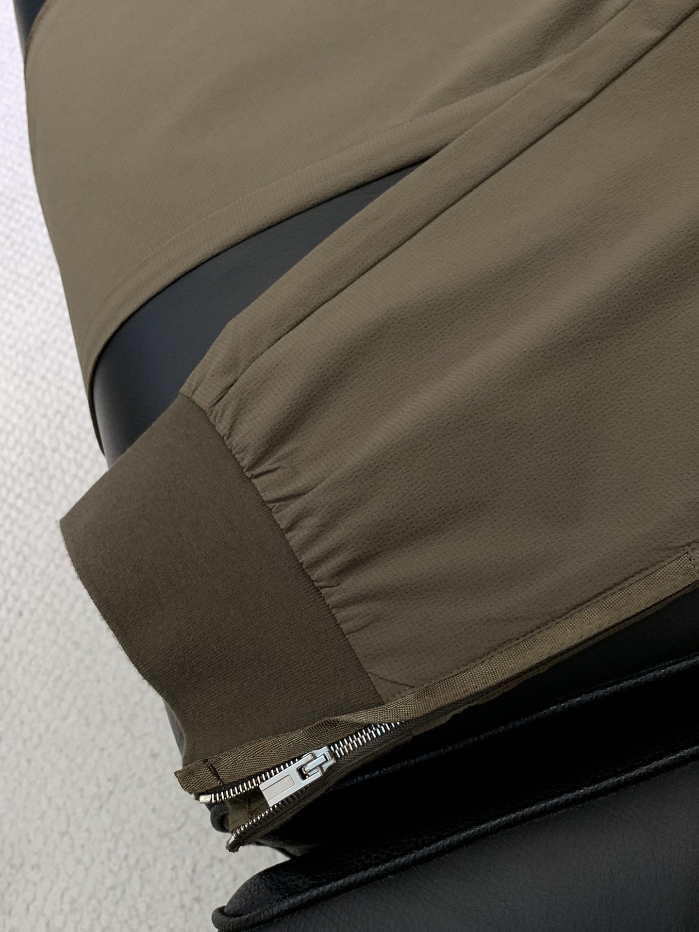 E-MASS High Fashion Pants: Sizes, Measurements, and Special Features - 图片 7