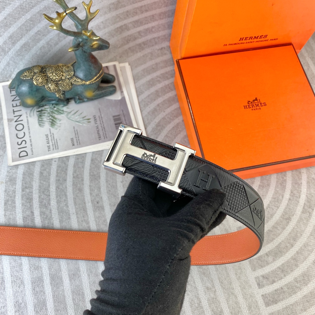 爱马仕💕 特种皮腰带系列 ，原厂五金精品不锈钢扣，手感柔软舒适 宽3.8CM。