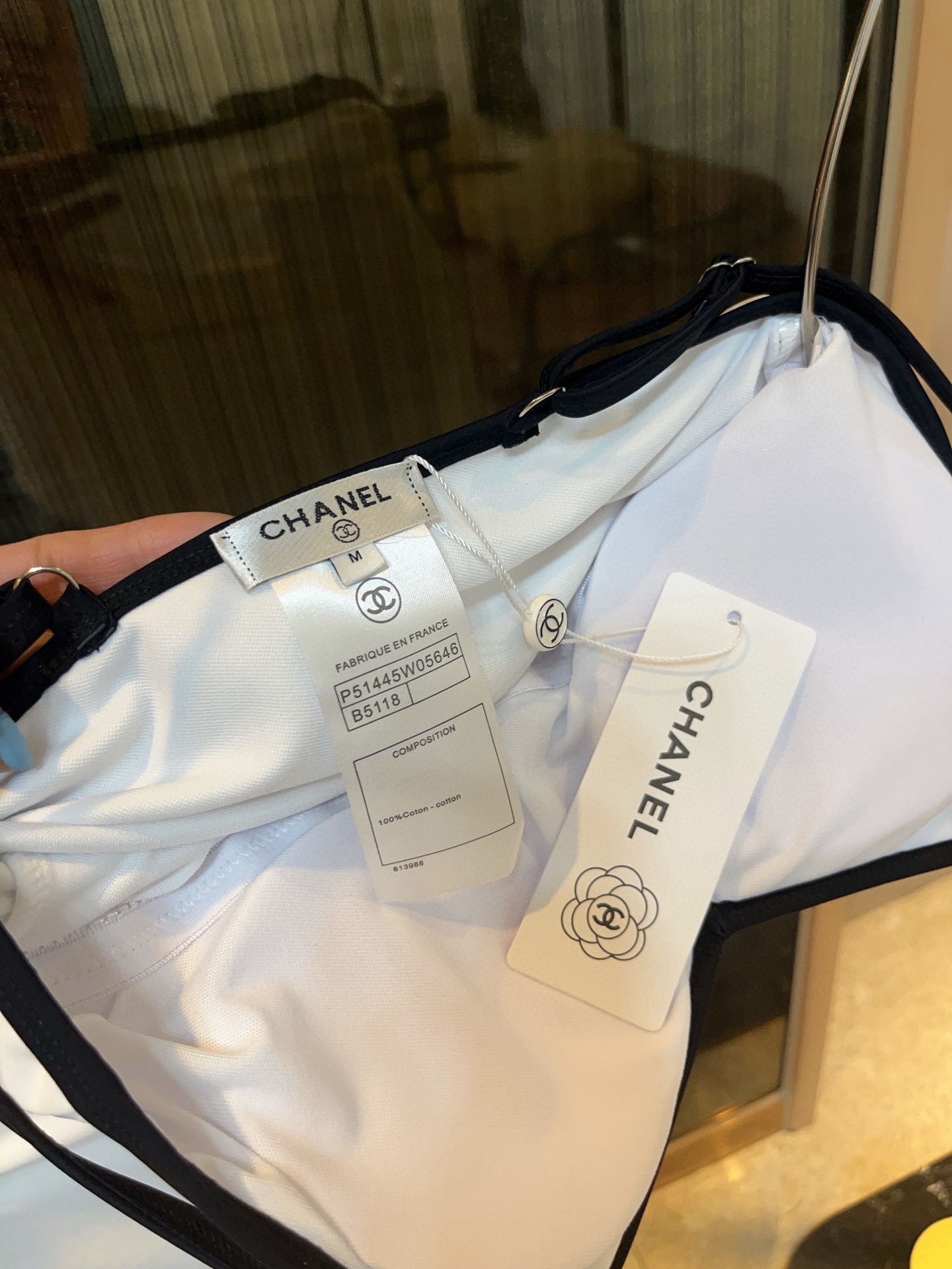  🆕
Chanel 香奈儿连体泳衣 😍🥰适合多种场景的游泳衣🏊‍♀️海边 游泳池 温泉 水上乐园 漂流都