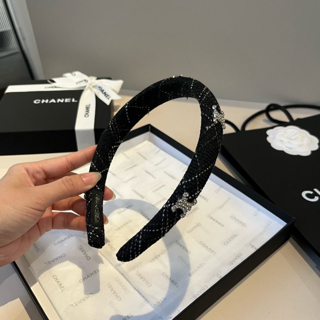 🆕

Celine赛琳新款发箍