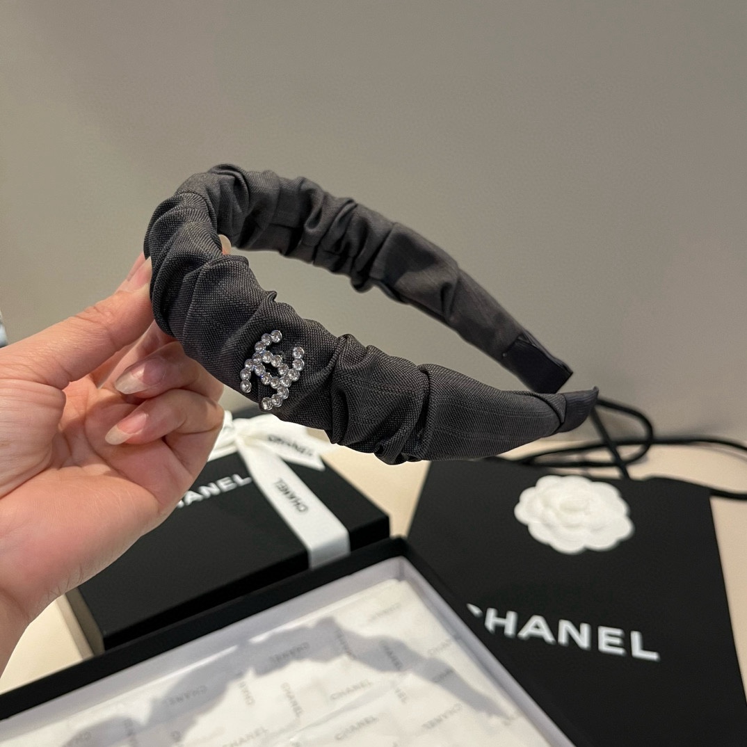 🆕


Chanel香奈儿发箍