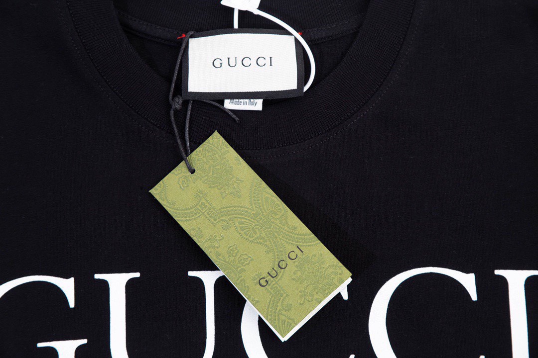 古驰/Gucci 夏季新款 经典双G互扣字母印花圆领短袖T恤 黑色/杏色-Chinese UA Cheap High Quatity Brand Clothes Bags handbags Sneakers wholesale wholesaler seller from China Factory suppliers Fashion Clothing Shoes best Quality Beautiful Price 古驰/Gucci 夏季新款 经典双G互扣字母印花圆领短袖T恤 黑色/杏色