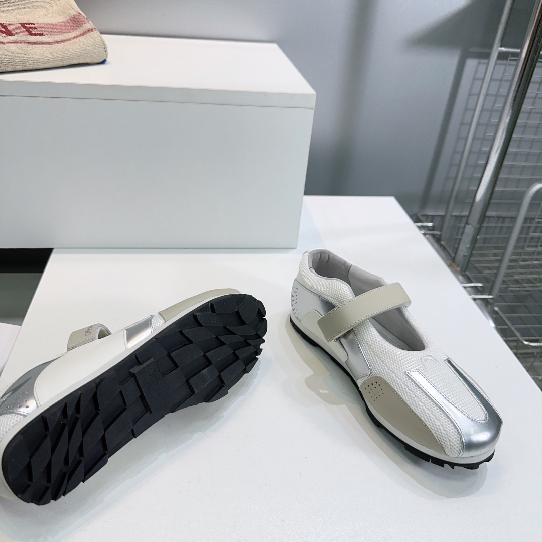 Top Quality Mary Jane’s Sports Shoes and Ballet Shoes for Fall/Winter 2022 - 图片 7