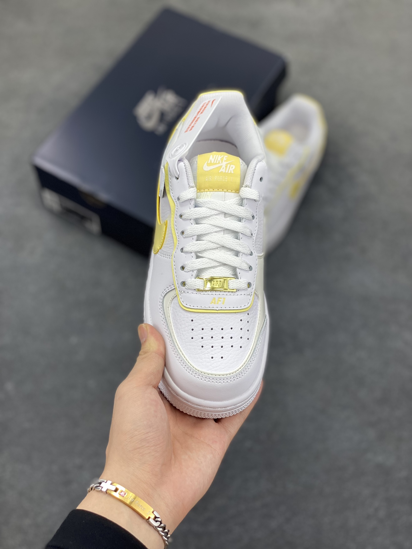 图片[2]-NK Air Force 1 Shadow 轻量增高低帮百搭板鞋\”拼接马卡龙\” 全新少女系解构主义设计双层轻量EVA发泡中底+防滑RB橡胶外圈底鞋底 原楦头原纸板 打造纯正空军版型 专注外贸渠道 全掌内置蜂窝气垫 原盒配件 原厂中底钢印、拉帮完美 货号： CI0919-122 尺码：35.5 36 36.5 37.5 38 38.5 39 40-选品中心