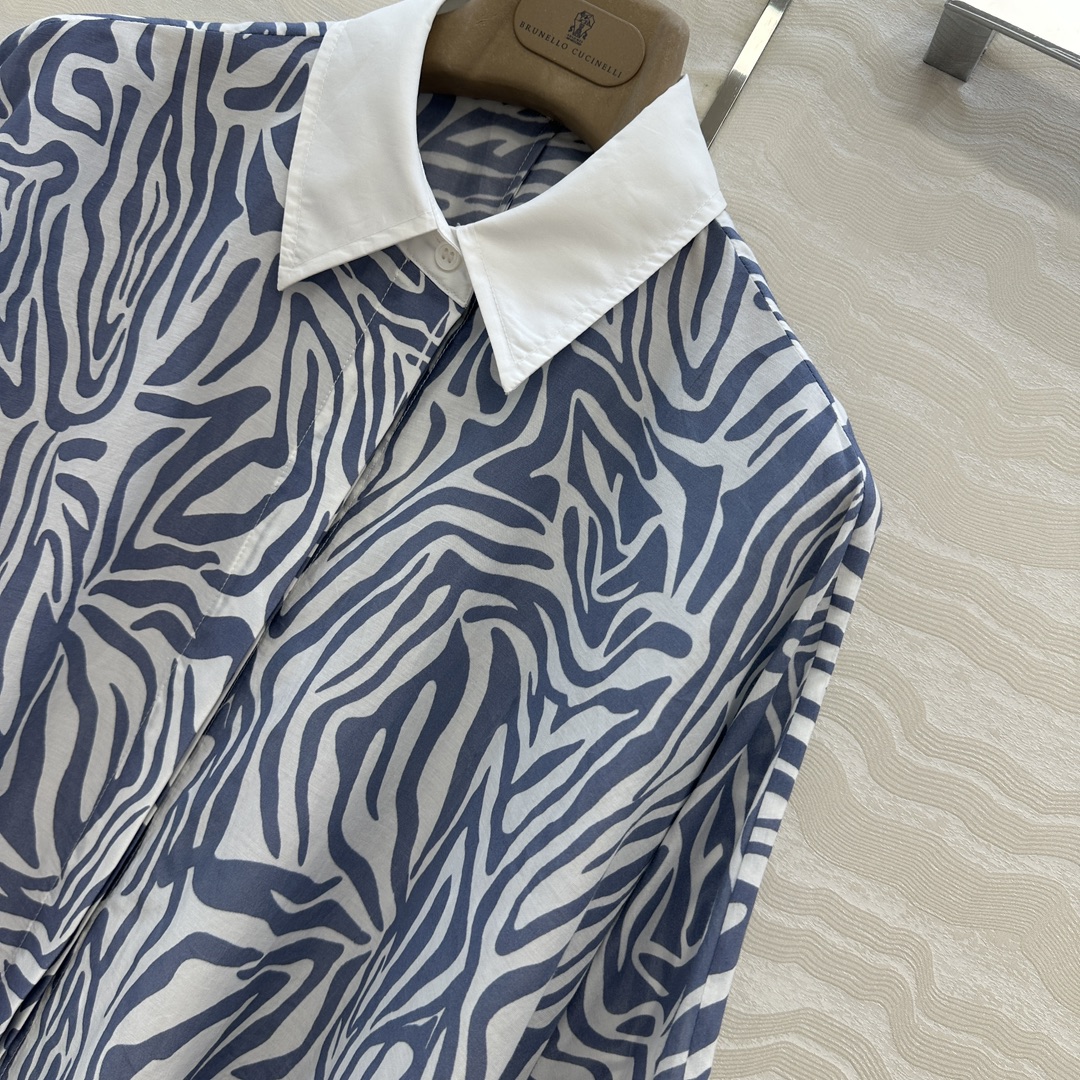 独家首发❤️原单品质，BC老钱风穿搭！白富美必入度假风大衬衫披肩连衣裙多种穿搭。府绸棉撞色领，优雅斑马纹