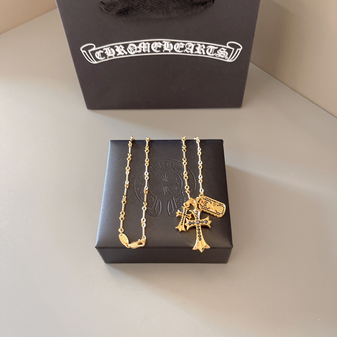 NO:380582,Valentine's Day Chinese Valentine's Day Gift is so cool. The latest model of Croxin is not explosive or released. Direct sales from the manufacturer. Original one-to-one reproduction. Croxin necklace, jewelry boutique, chrome hearts, necklace19860909情人节七夕之礼 太帅爆了最新款克罗心 不爆不发 厂家直销 原版一比一复刻 克罗心项链,饰品精品,chrome hearts,necklace,Jewelry