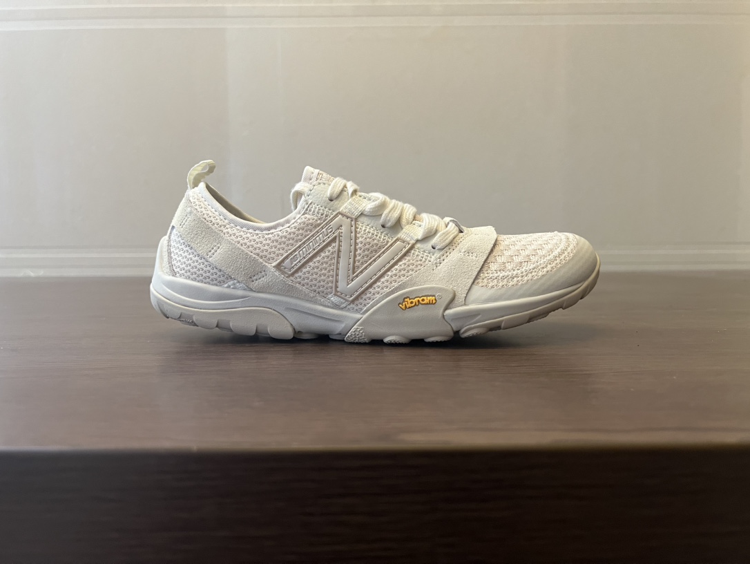 💰110
New Balance 新百伦 MT10 网休面鞋闲
复古要还能机,NB方官重新磅品。一融款合古复计设与现代科的技鞋跑,以其经典的造型舒和适感脚,为成2025年古复潮好爱流的推单荐品
Size:36 36.5 37 37.5 38 38.5 39.5 40 40.5 41.5 42 42.5 43 44 45!