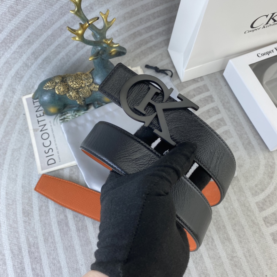 CK 💕 特种皮腰带系列 ，原厂五金精品不锈钢扣，手感柔软舒适 宽3.8CM。