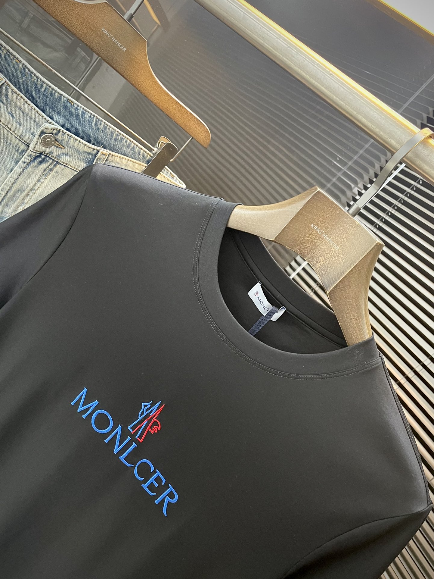  Moncher-（蒙口）系列 VIP高级定制 2025新款短袖  百搭款式 任何人都可以轻松驾驭 面料