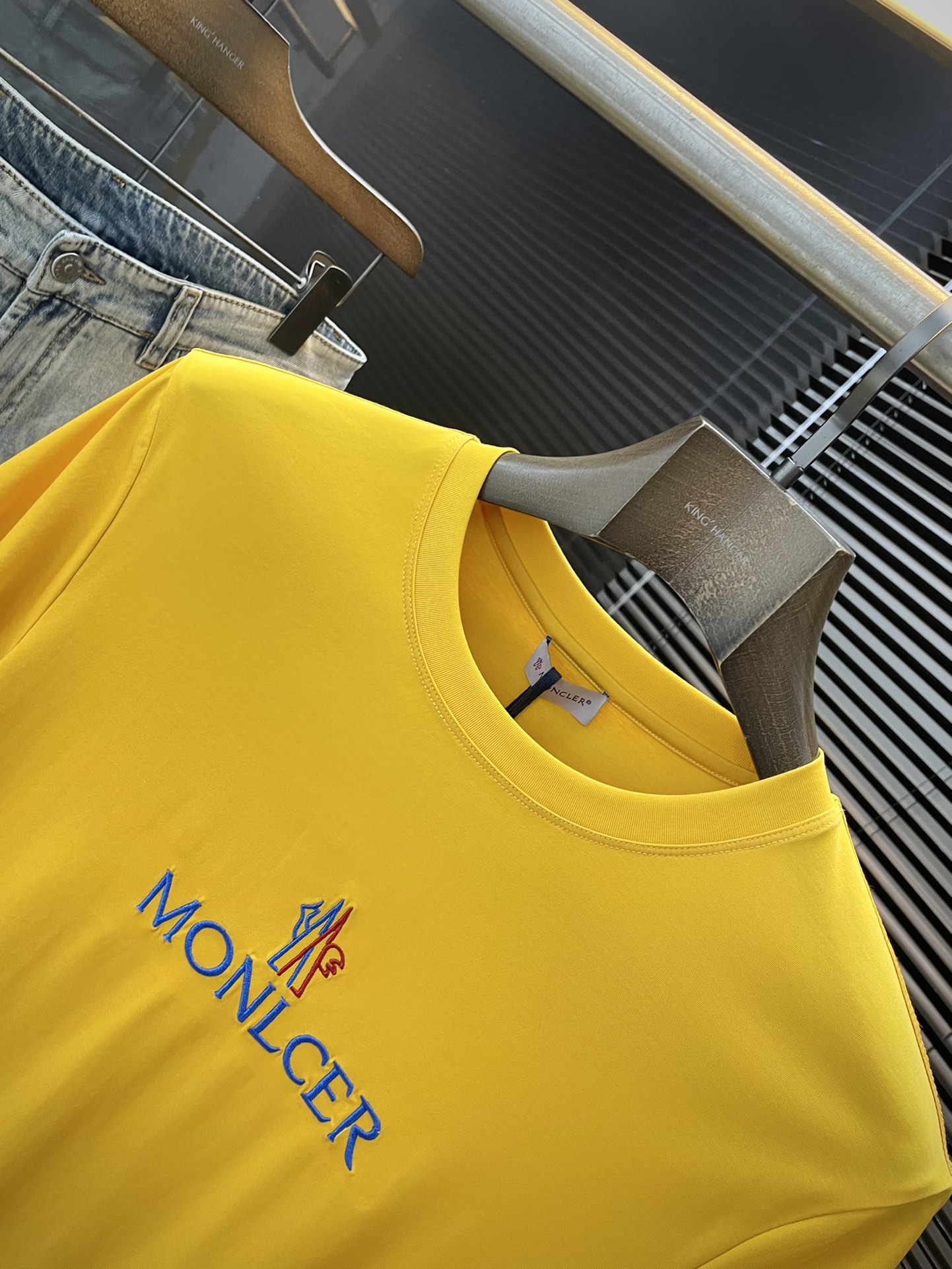  Moncher-（蒙口）系列 VIP高级定制 2025新款短袖  百搭款式 任何人都可以轻松驾驭 面料