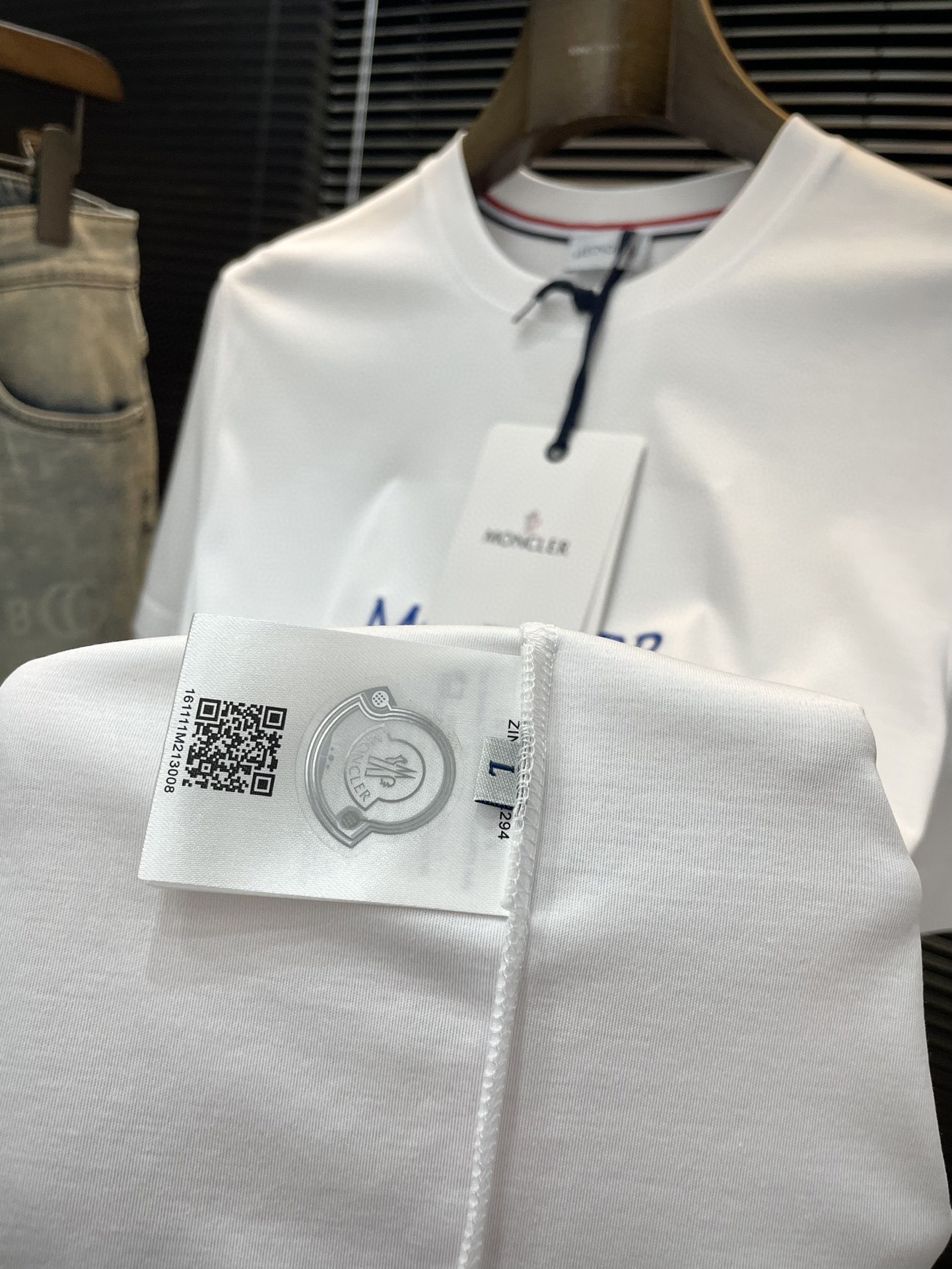  Moncher-（蒙口）系列 VIP高级定制 2025新款短袖  百搭款式 任何人都可以轻松驾驭 面料