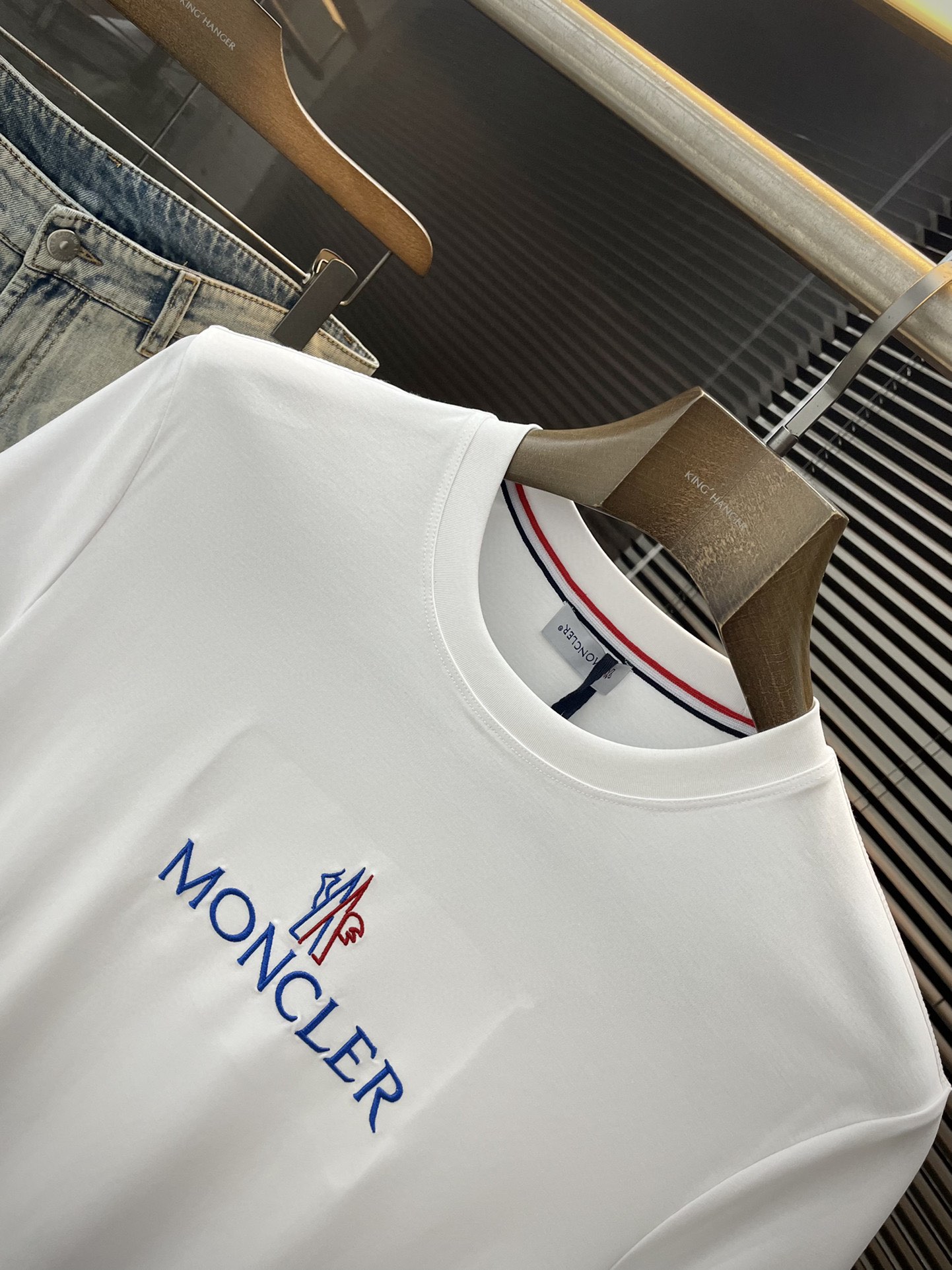  Moncher-（蒙口）系列 VIP高级定制 2025新款短袖  百搭款式 任何人都可以轻松驾驭 面料