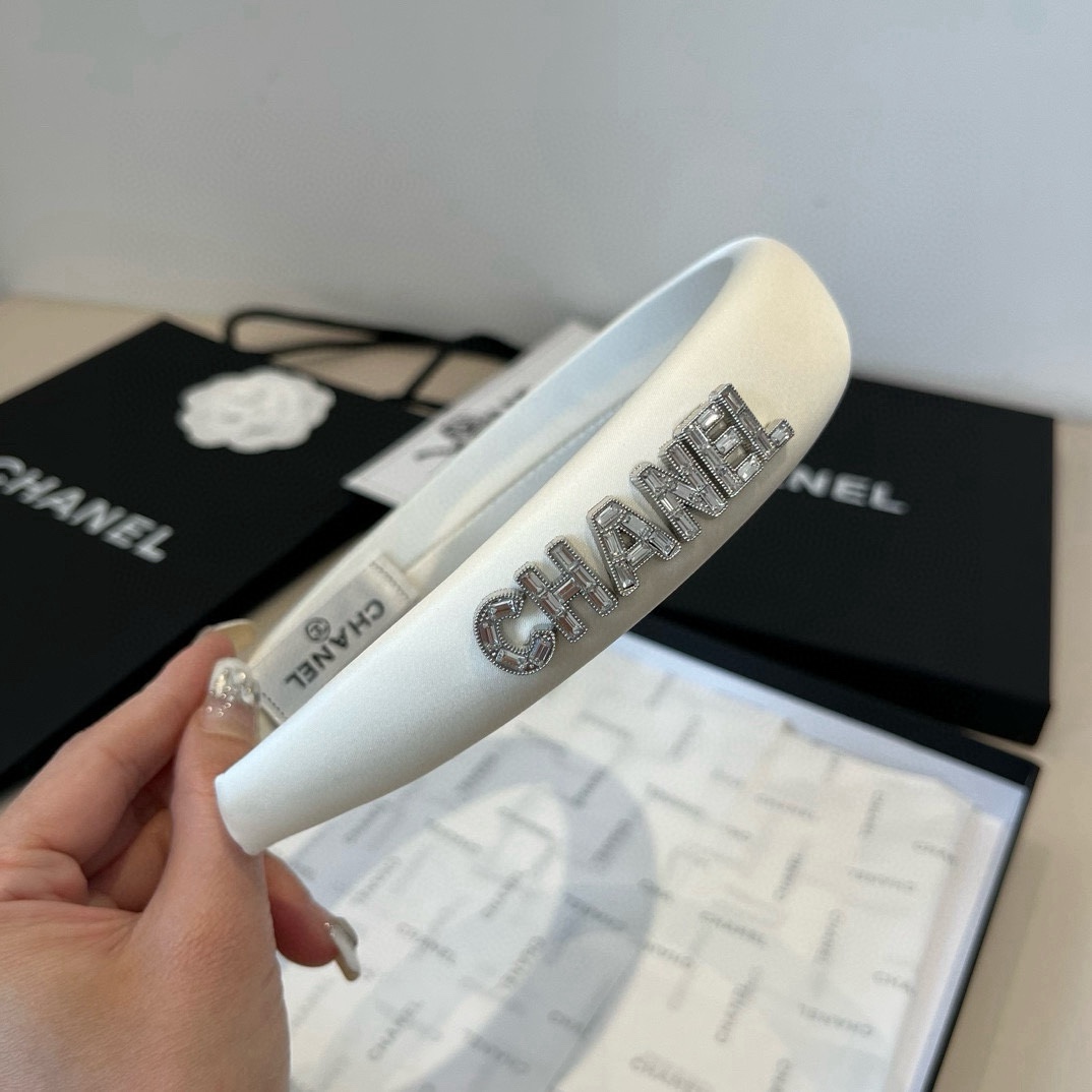 🆕

Chanel香奈儿新款发箍