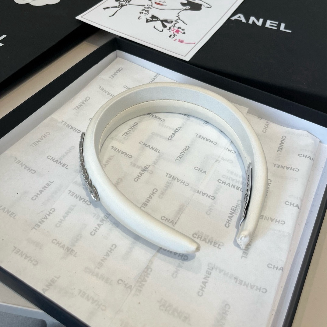🆕

Chanel香奈儿新款发箍