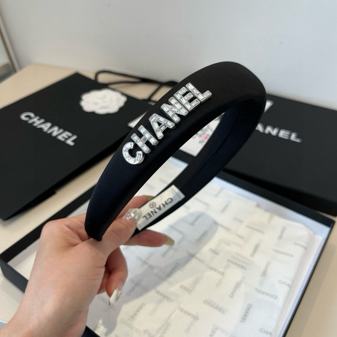 🆕

Chanel香奈儿新款发箍