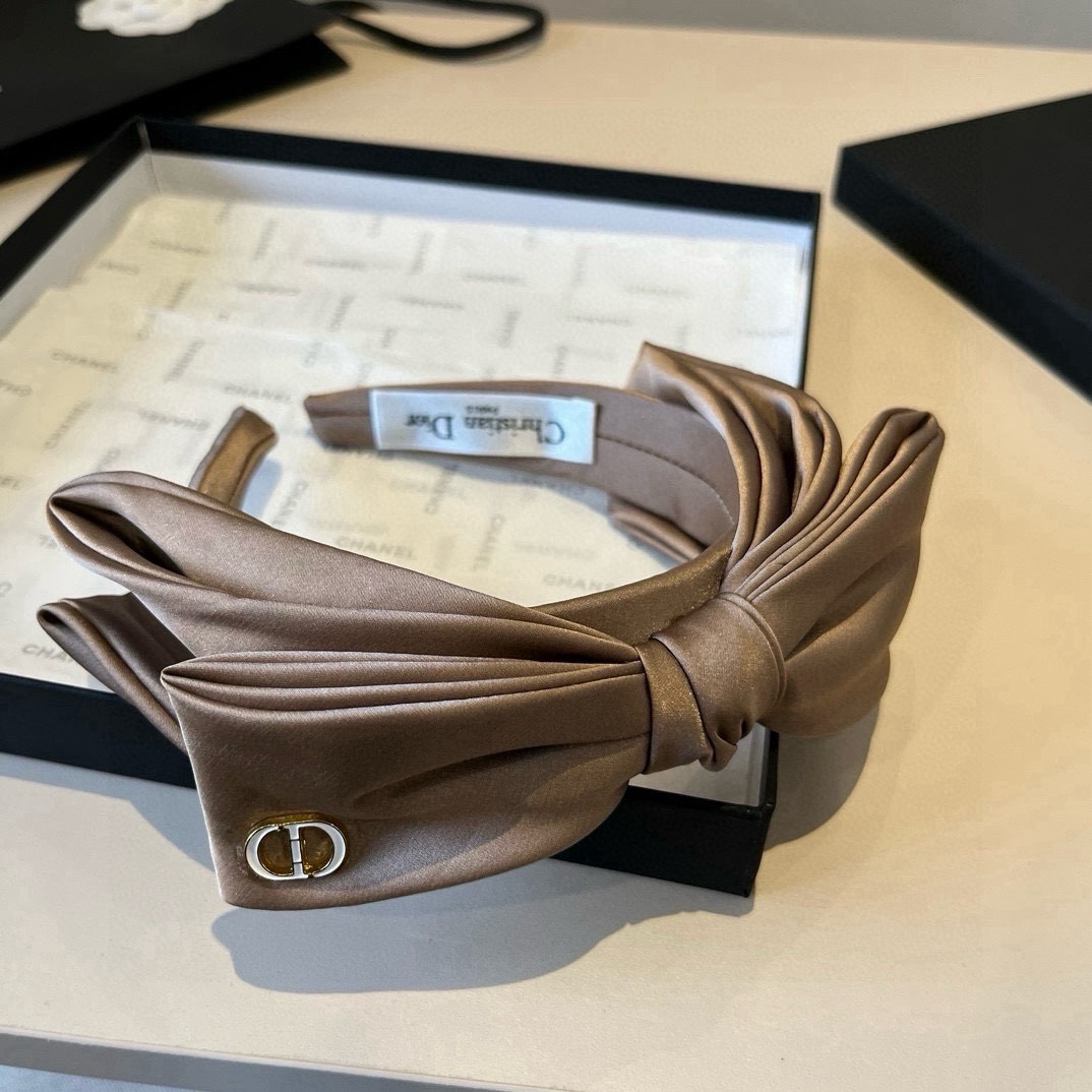 🆕

Dior迪奥新款发箍