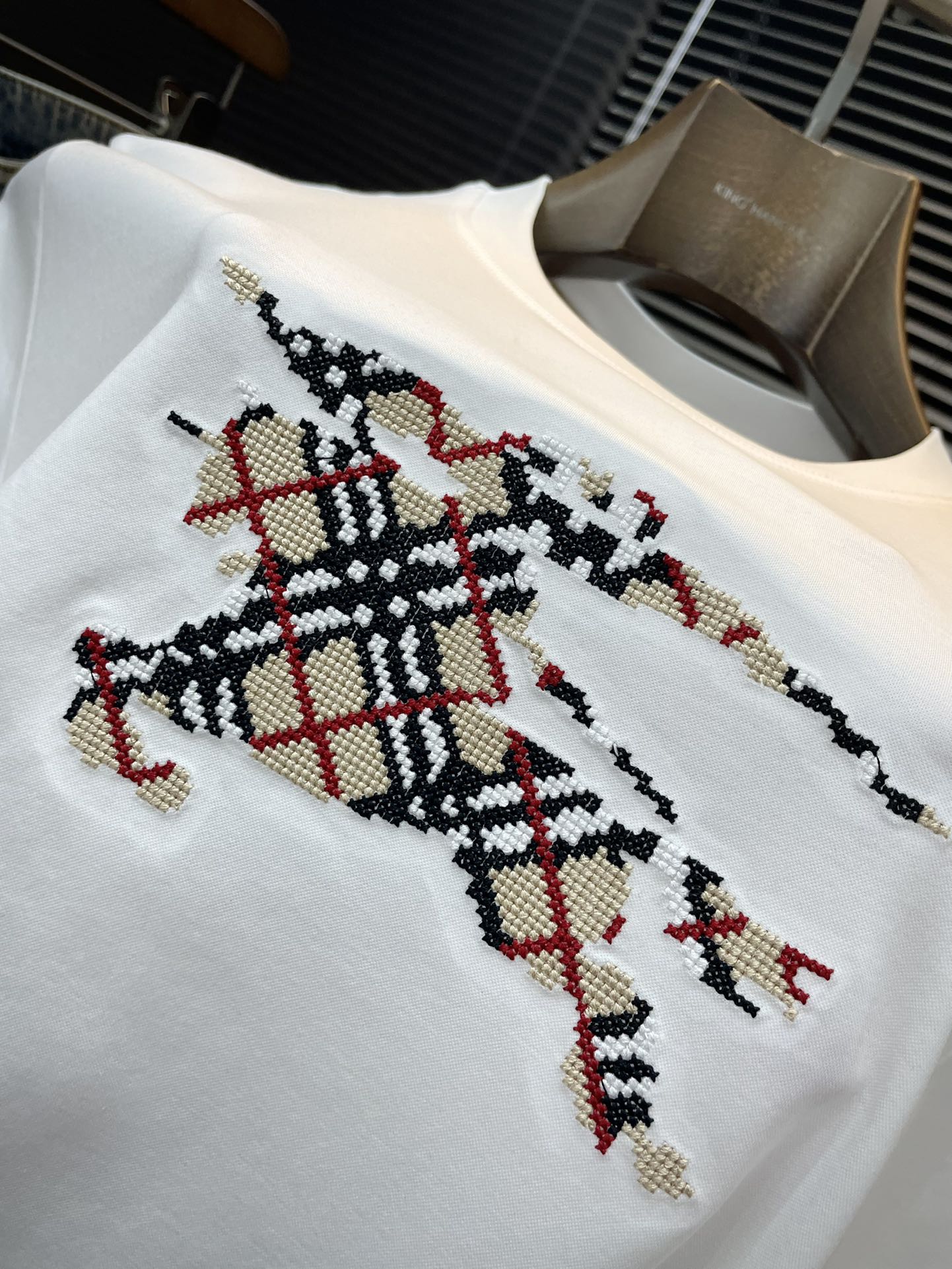  ♠️ Burberry-（巴宝莉）系列 VIP高级定制 2025新款短袖  百搭款式 任何人都可以轻松