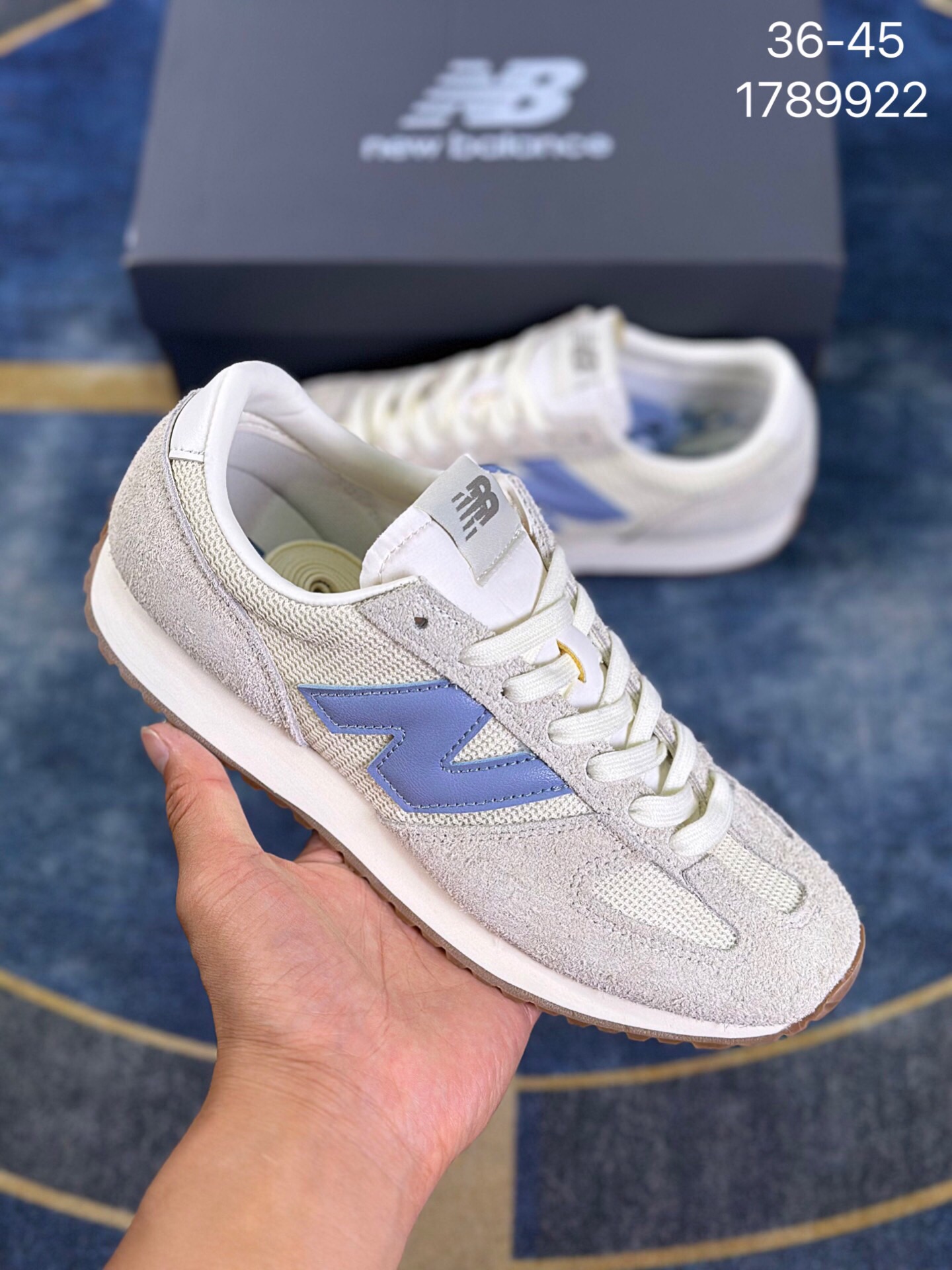新百伦 New Balance U471 复跑古鞋 这鞋双确实是NB家经复典古款式之一,以全科新技诠释鞋款.鞋面保在持基本线条和片层构结的同时,采更用为简洁、流畅设的计语言