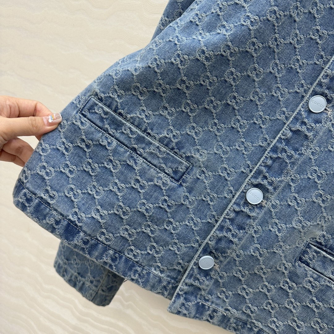 Stylish GG Women’s Suit with Danning Cowboy Coat – Original Scavenging Collection - 图片 5