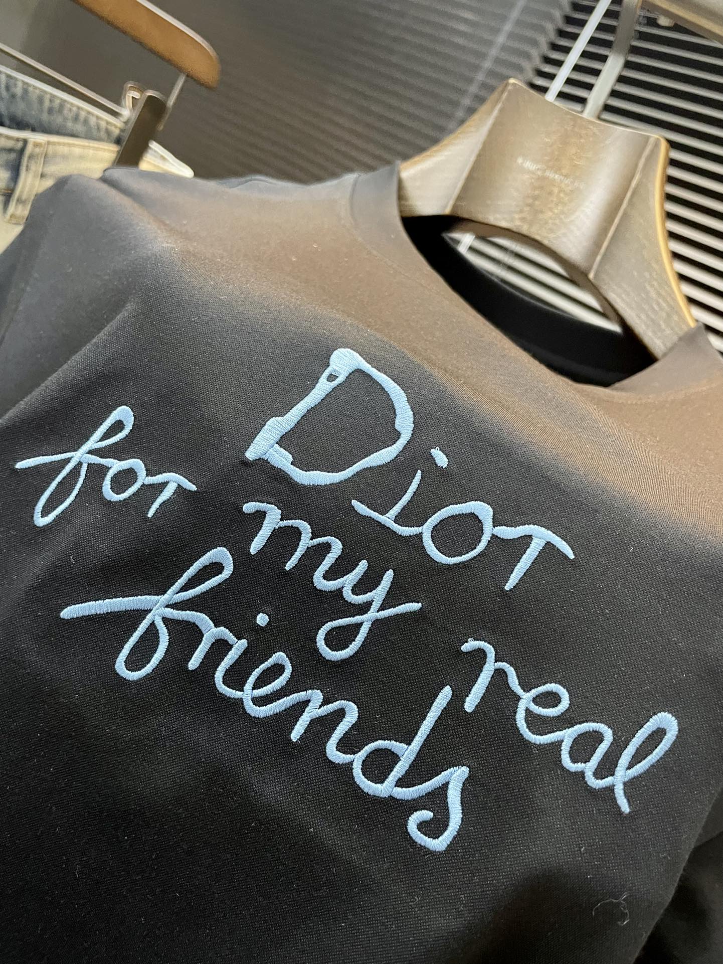  ♠️ Dior-（迪奥）系列 VIP高级定制 2025新款短袖  百搭款式 任何人都可以轻松驾驭 面料