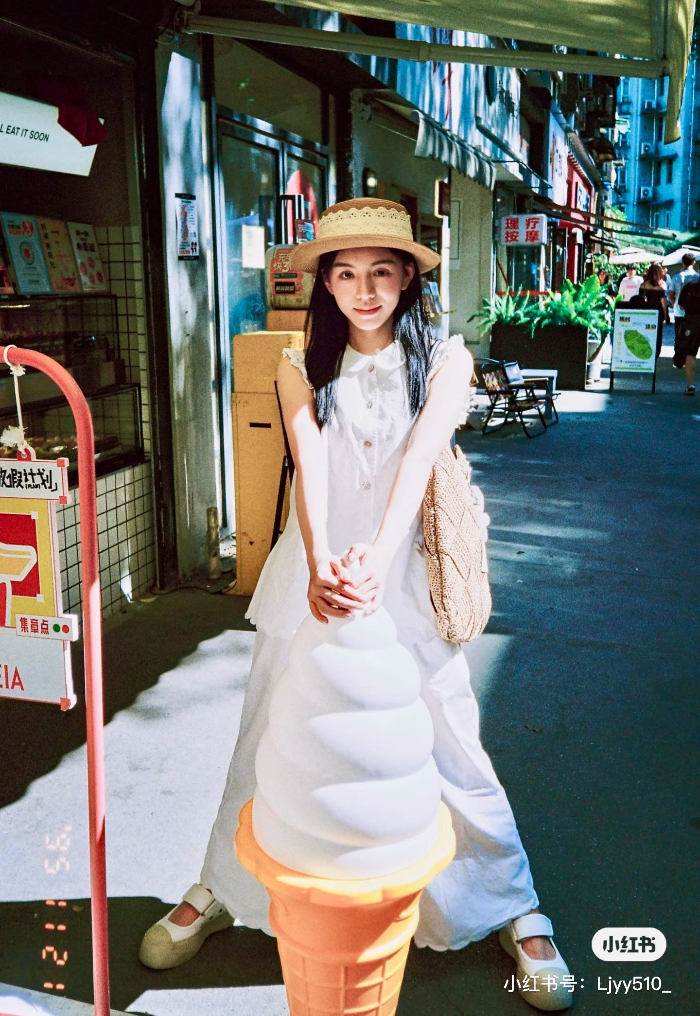 NO:791487,,,19860909,,,Women's clothing