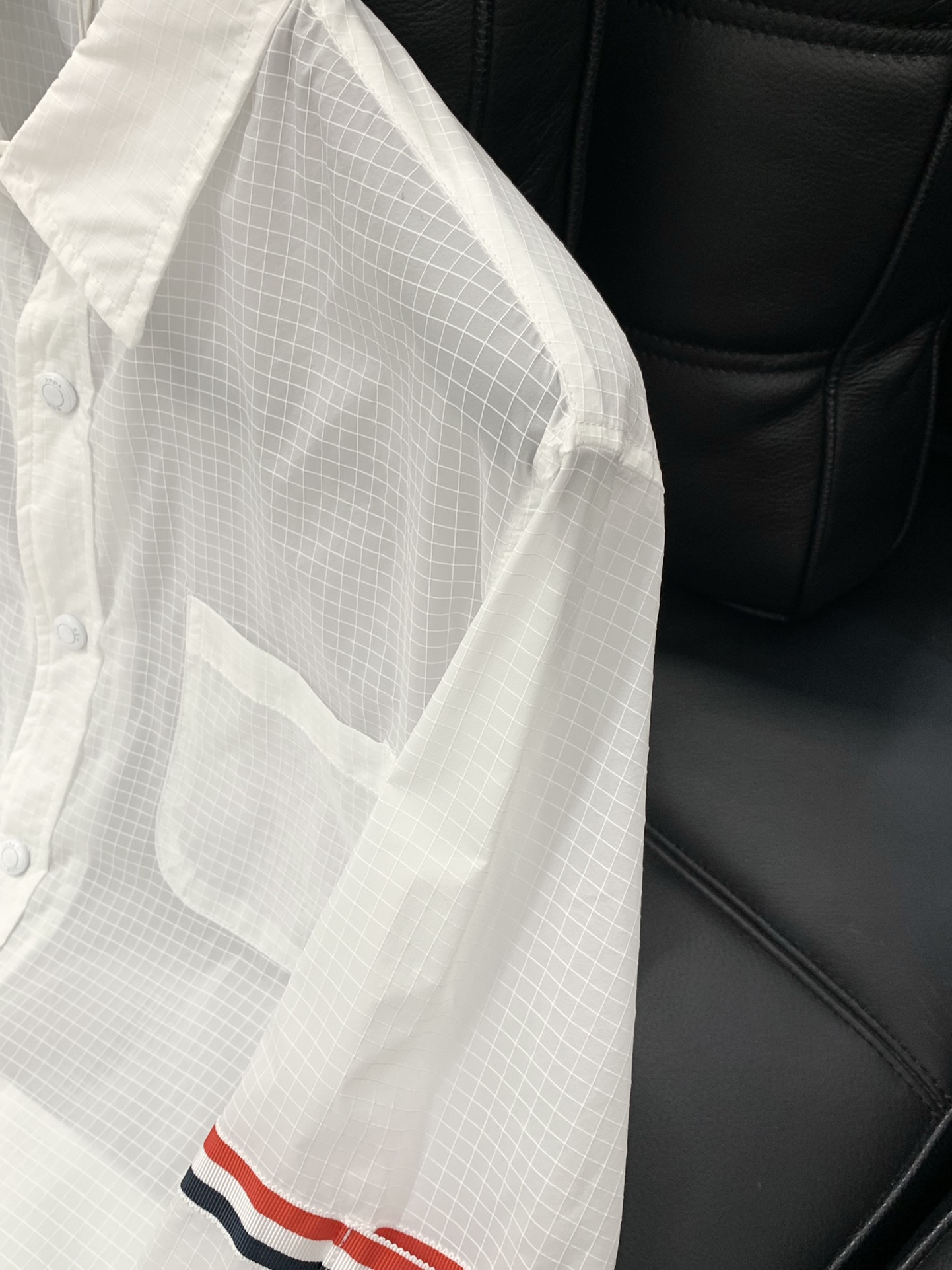 “Summer 2025 Fashion Update: Thom Browne P800 Sunproof Jackets with High-Grade Design” - 图片 5